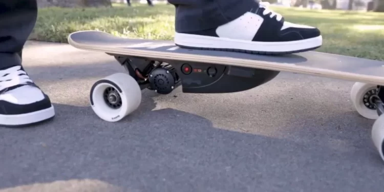 electric skateboard