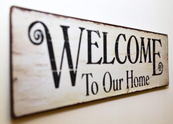 Welcome Home Banner For A Warm Reception Of Loved Ones