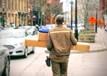 What Are the Trends in Ground Shipping in 2022? – Anahuac Transport