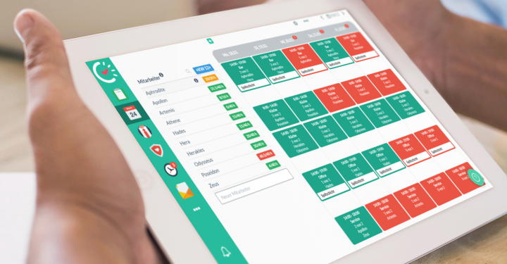 How Can Online Rostering Software Transform Your Business?