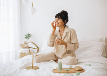 5 Benefits Of Using Face Cream Regularly