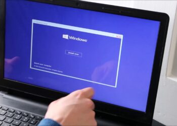 Difference between malware and a virus