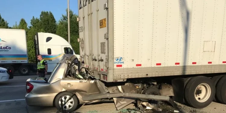 How Much Compensation Can You Receive After Sustaining Injuries in an Ontario Truck Accident?