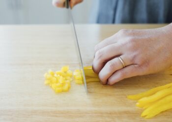 Mastering the Art of Vegetable Cutting With a Knife: A Guide