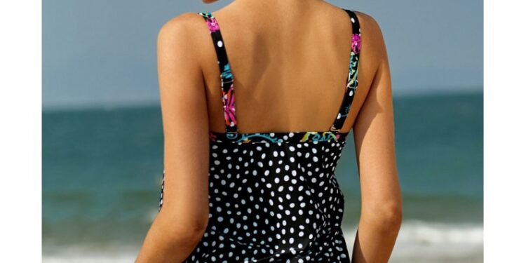 5 Ways on How to Choose the Perfect Tankini For Your Body Type