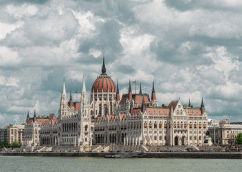 US Visa Requirements for Greek and Hungarian Citizens