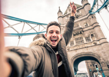 Securing your Visa for India: All You Need to Know for Russian and Singapore Citizens”