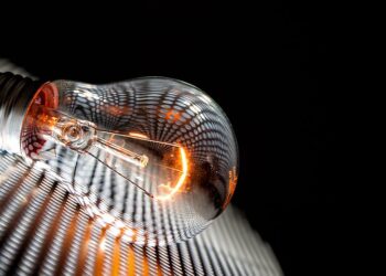 Winter Savings: Tips on How to Lower Your Electric Bill and Keep Your Home Warm and Cozy