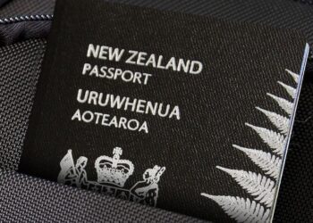 Journey to Aotearoa: New Zealand Visa Guide for Norwegian and Omani Citizens