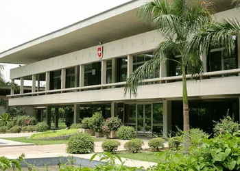 Navigating Indian Visa Procedures from Switzerland and Traveling to India with a Criminal Record