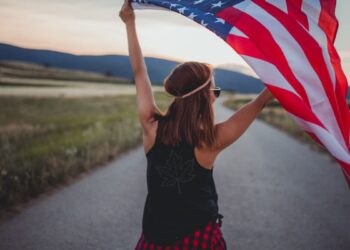 Navigating the Canadian Dream: A Comprehensive Guide to Canada Visa Processes for Greek and Romanian Citizens