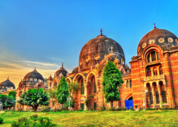 A Comprehensive Guide to E-Visas for Luxembourg and Chile Citizens