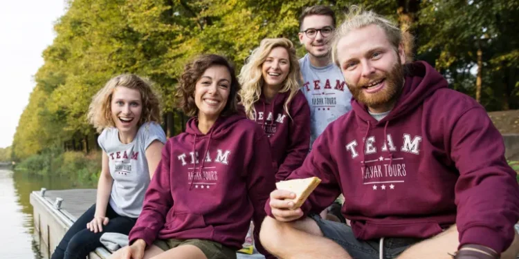 London’s Top Custom Hoodie and Sweatshirt Printer: Bringing Your Ideas to Life
