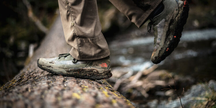Men’s Hiking Shoes – The Perfect Combination of Comfort and Style