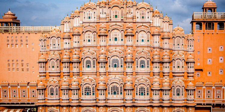 Embracing Convenience The Advantages of Applying for an Indian Visa Online