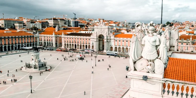 Navigating India Visa: A Guide for Czech and German Citizens