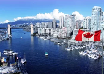 What Can  Canada Visa for Tourists and You Expect from Your Visit?