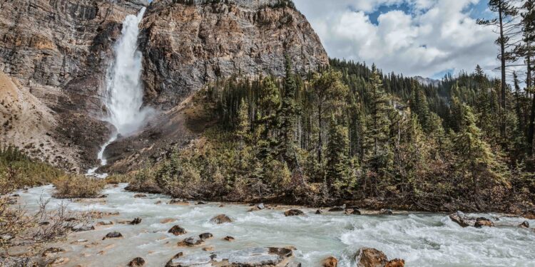 Essential Information for Entering Canada