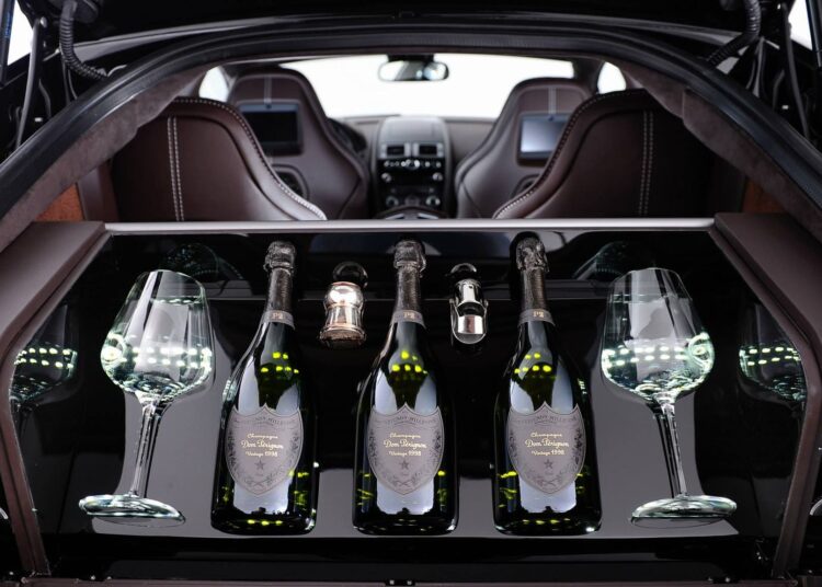 Drinks Delivery in UAE: Fast, Convenient & Reliable Service