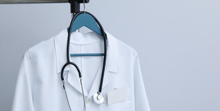 Why Custom Scrubs Are Essential for Modern Hospitals and Clinics